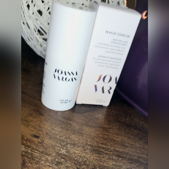 5/75$ Joanna Vargas Magic Serum - soothe and strengthen - Picture 4 of 11